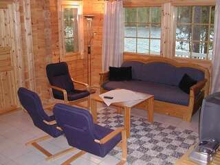 Дома для отпуска Ylä-Saarikko Holiday Cottages Kuusa Коттедж с 2 спальнями и сауной-25